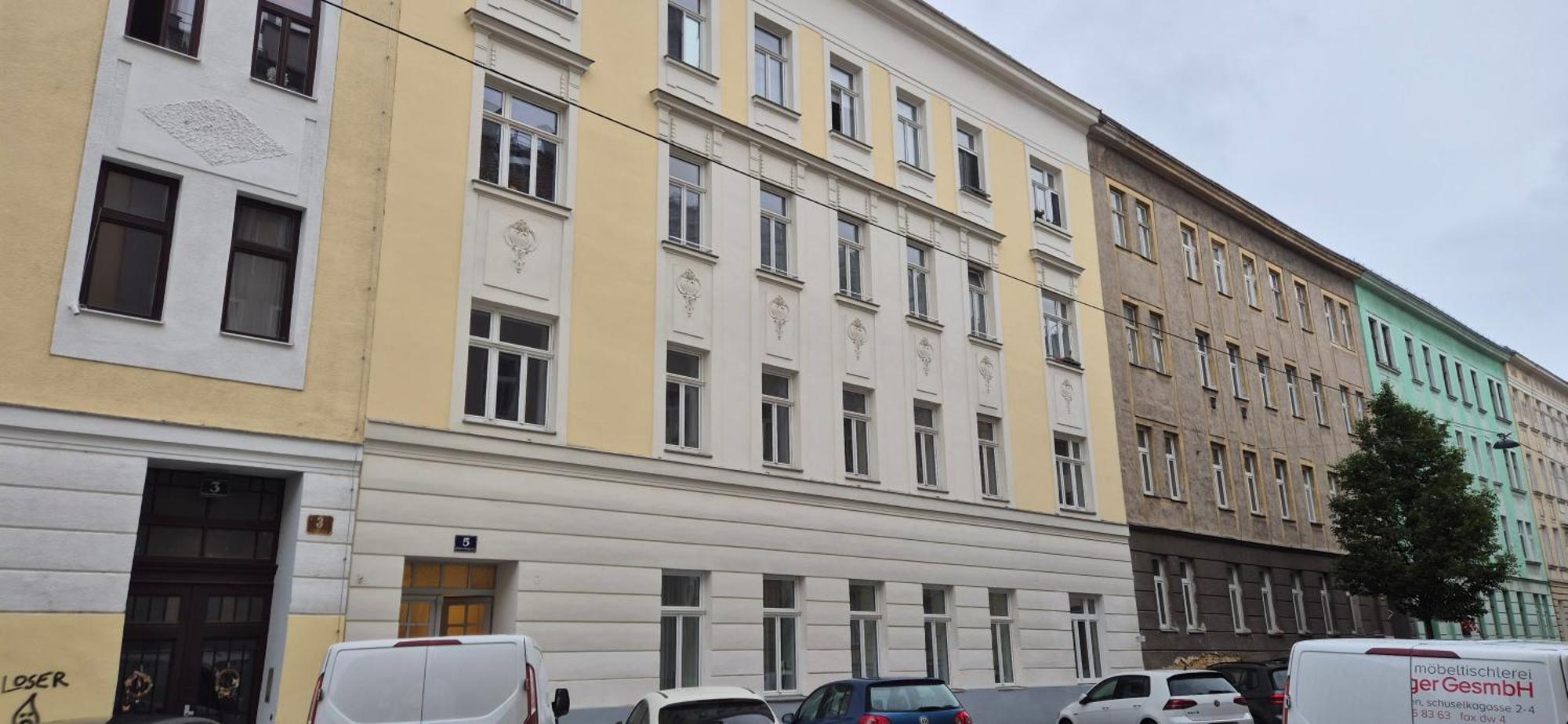 Schoenbrunn Apartmán *